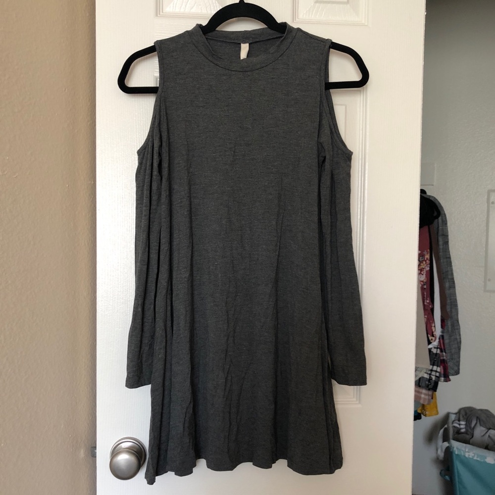 Elan Gray Long Sleeve Shirt